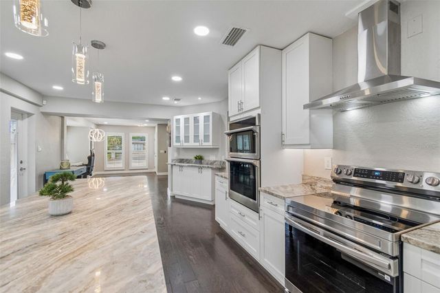 3316 W KATHLEEN STREET, Tampa, FL 33607