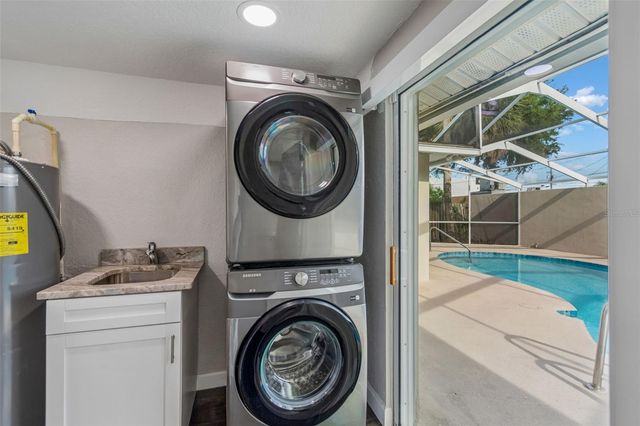 3316 W KATHLEEN STREET, Tampa, FL 33607