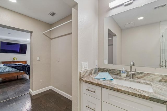 3316 W KATHLEEN STREET, Tampa, FL 33607