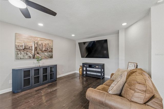 3316 W KATHLEEN STREET, Tampa, FL 33607
