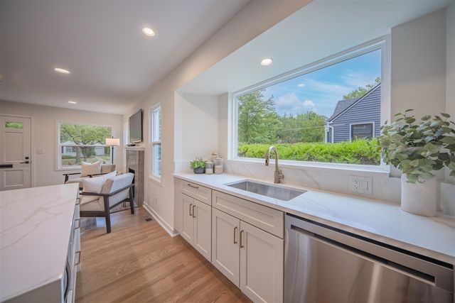 1109 Birk Avenue, Ann Arbor, MI 48103