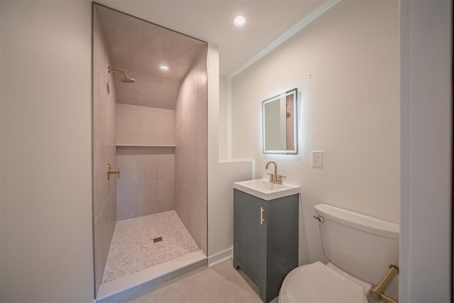 1109 Birk Avenue, Ann Arbor, MI 48103