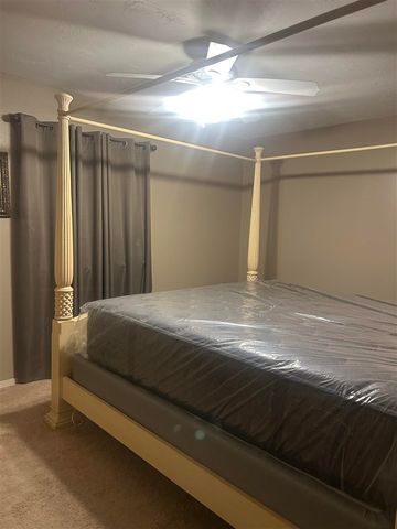 5907 NW Williams, Lawton, OK 73505