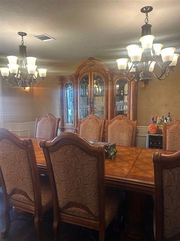 5907 NW Williams, Lawton, OK 73505