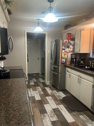 5907 NW Williams, Lawton, OK 73505