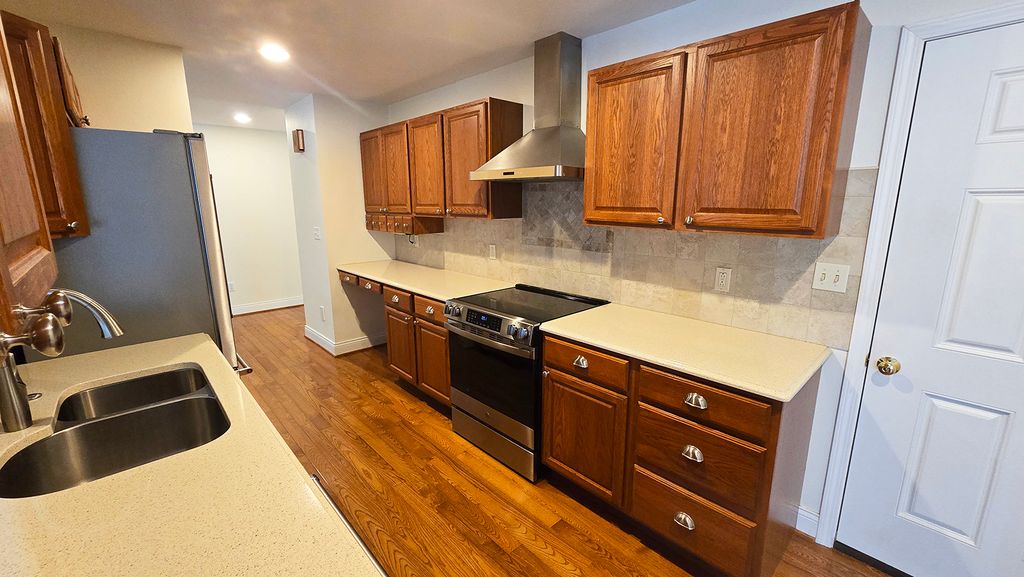 Image 26 of property listing at 2530 S Pine Street, Centralia, IL 62801