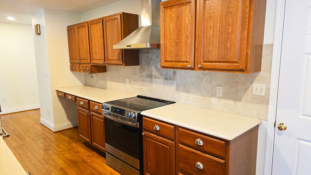 Image 27 of property listing at 2530 S Pine Street, Centralia, IL 62801
