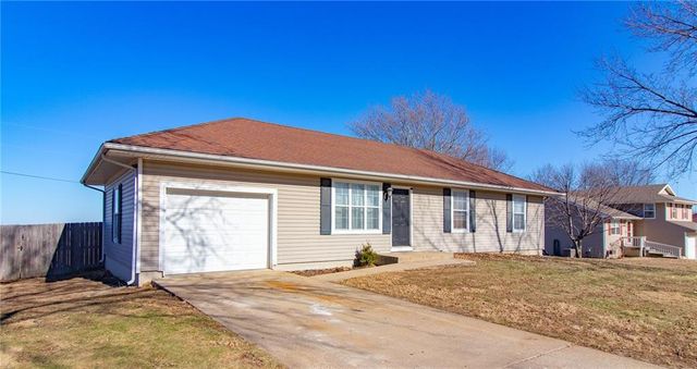 608 NW 8th Street, Concordia, MO 64020