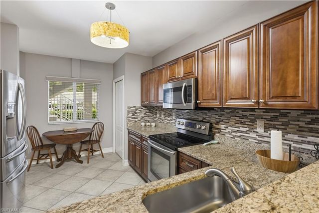 7822 Great Heron WAY 106, Naples, FL 34104