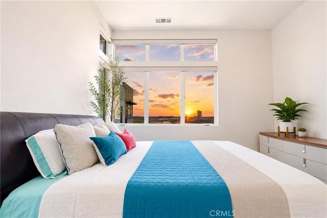 253 Waypoint, Tustin, CA 92782