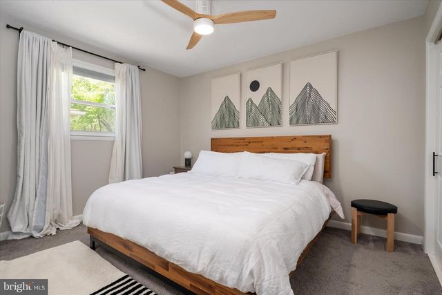 1302 CARROLL RD, Severna Park, MD 21146