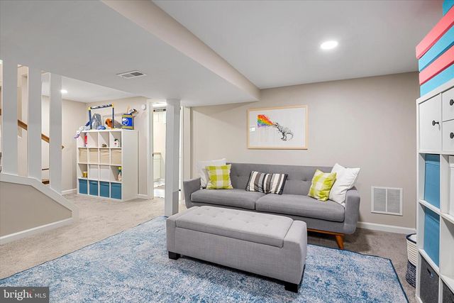 1302 CARROLL RD, Severna Park, MD 21146