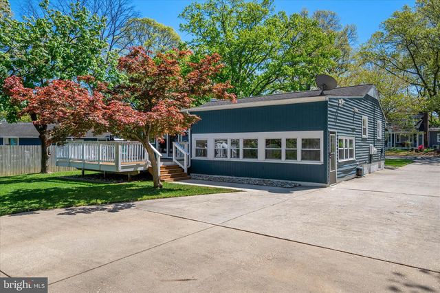 1302 CARROLL RD, Severna Park, MD 21146