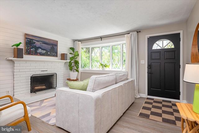 1302 CARROLL RD, Severna Park, MD 21146