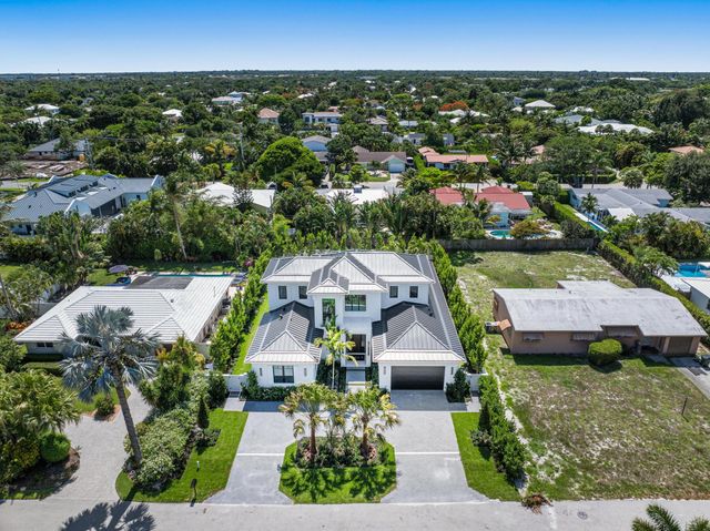 720 NW 3rd Avenue, Delray Beach, FL 33444