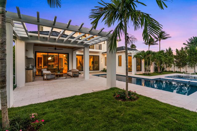 720 NW 3rd Avenue, Delray Beach, FL 33444