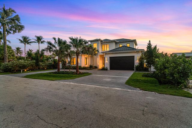 720 NW 3rd Avenue, Delray Beach, FL 33444