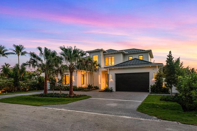 720 NW 3rd Avenue, Delray Beach, FL 33444