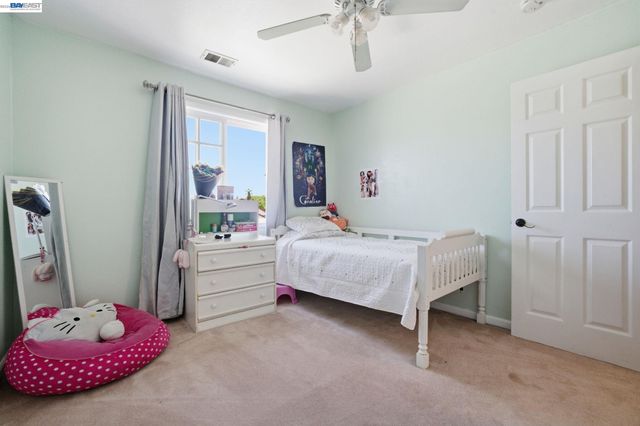125 Bennett St, Gilroy, CA 95020