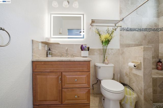 125 Bennett St, Gilroy, CA 95020
