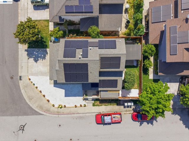 125 Bennett St, Gilroy, CA 95020