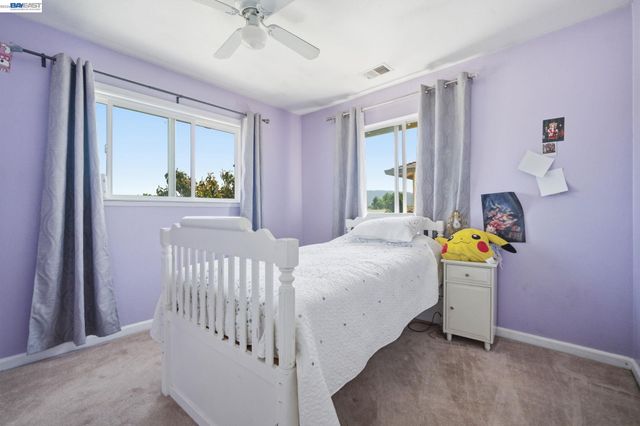 125 Bennett St, Gilroy, CA 95020