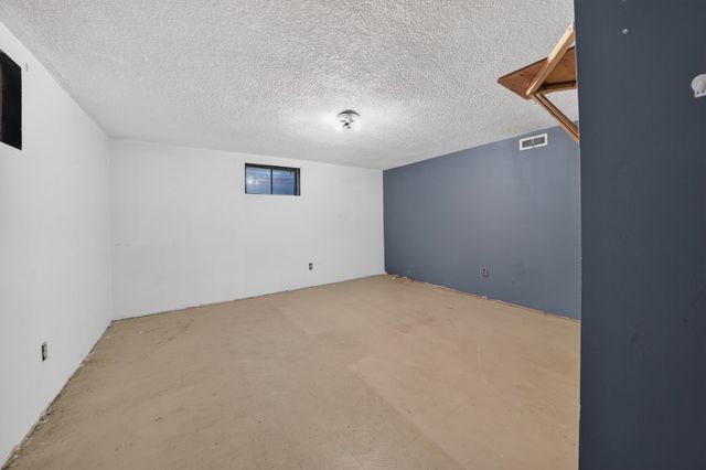 7011 N G St, Spokane, WA 99208