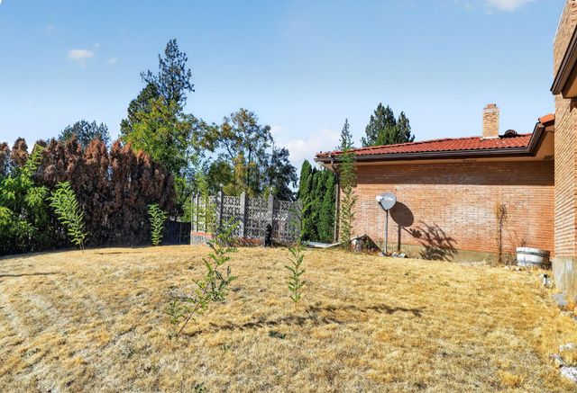 7011 N G St, Spokane, WA 99208