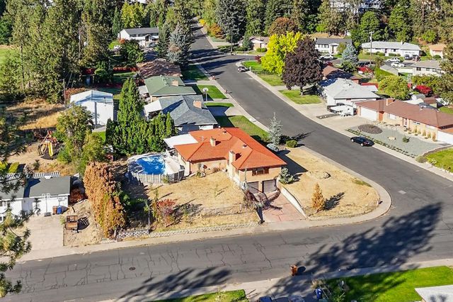 7011 N G St, Spokane, WA 99208