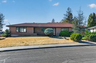 7011 N G St, Spokane, WA 99208