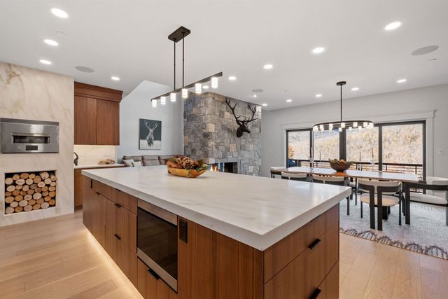 16 Back Forty Road, Lincoln, NH 03251