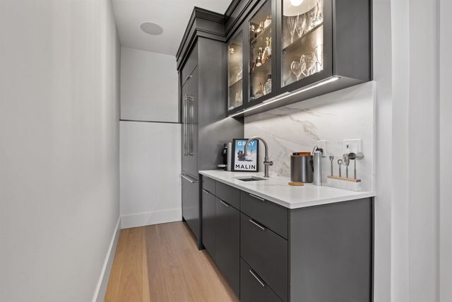 16 Back Forty Road, Lincoln, NH 03251