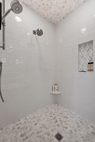 16 Back Forty Road, Lincoln, NH 03251