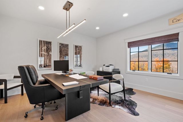 16 Back Forty Road, Lincoln, NH 03251