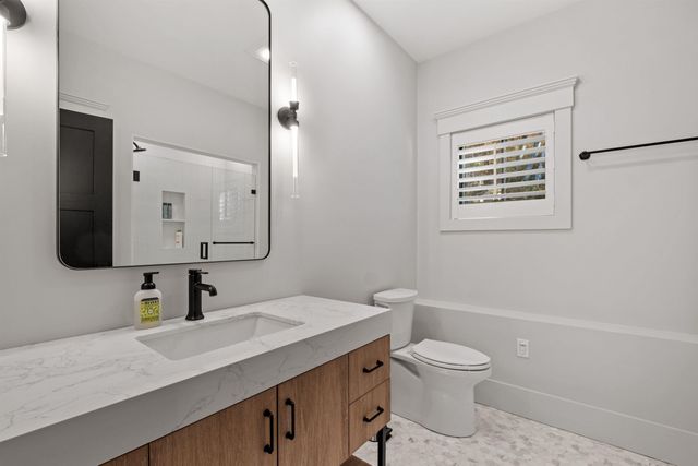 16 Back Forty Road, Lincoln, NH 03251