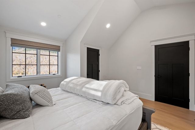 16 Back Forty Road, Lincoln, NH 03251