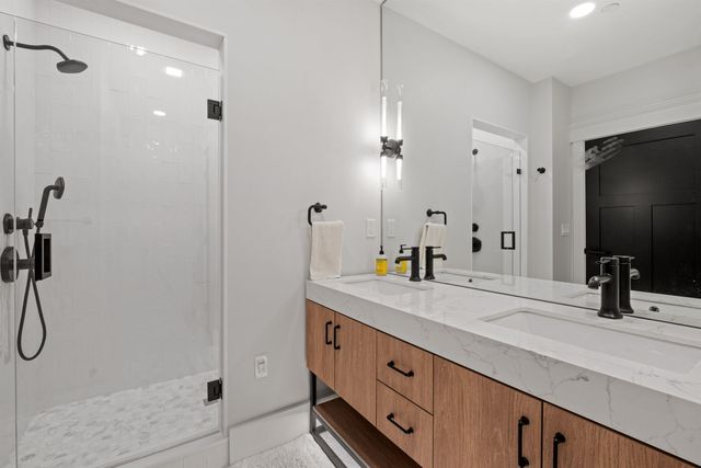 16 Back Forty Road, Lincoln, NH 03251