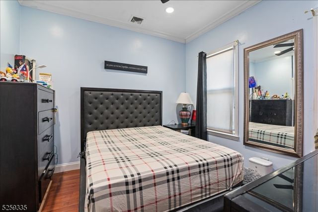 7 Martin St, Paterson City, NJ 07501