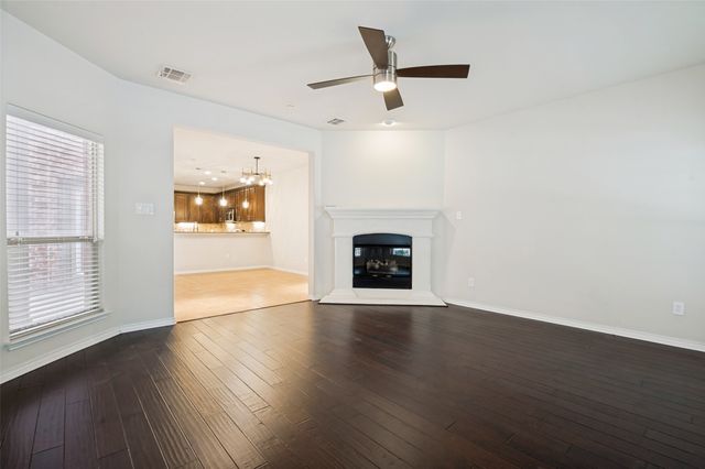 5590 Grosseto Drive, Frisco, TX 75034