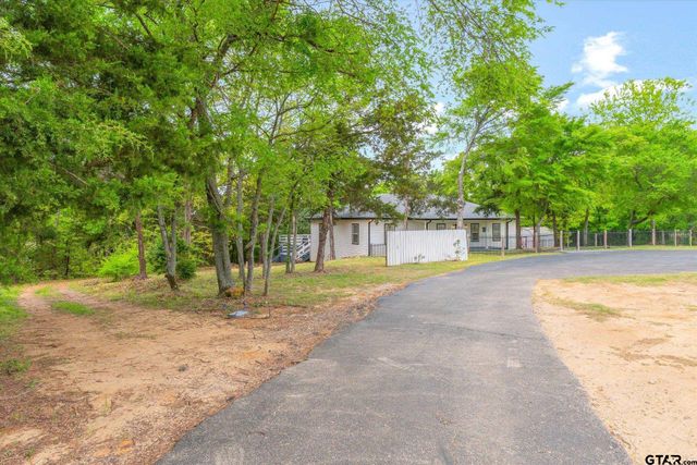 14227 County Road 438, Lindale, TX 75771