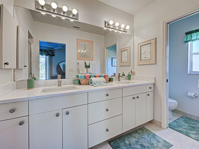 201 KING PALM COURT, Venice, FL 34292