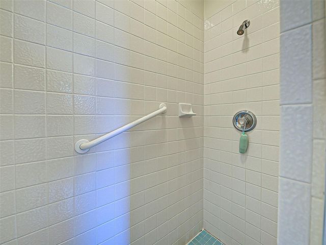 201 KING PALM COURT, Venice, FL 34292