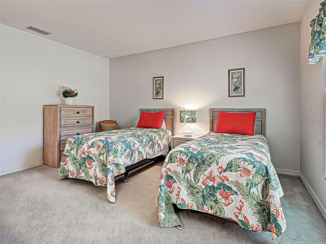 201 KING PALM COURT, Venice, FL 34292