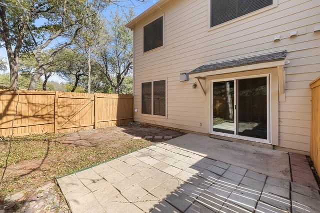 7501 Shadowridge RUN 119, Austin, TX 78749