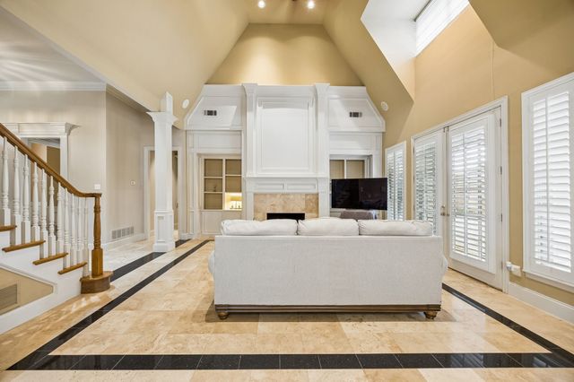 6825 Oak Park Lane, Plano, TX 75023