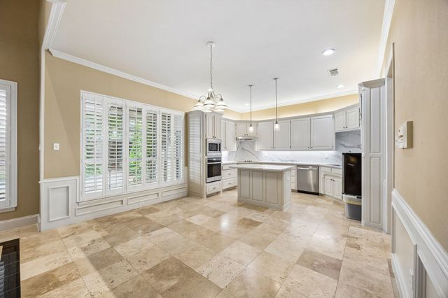 6825 Oak Park Lane, Plano, TX 75023