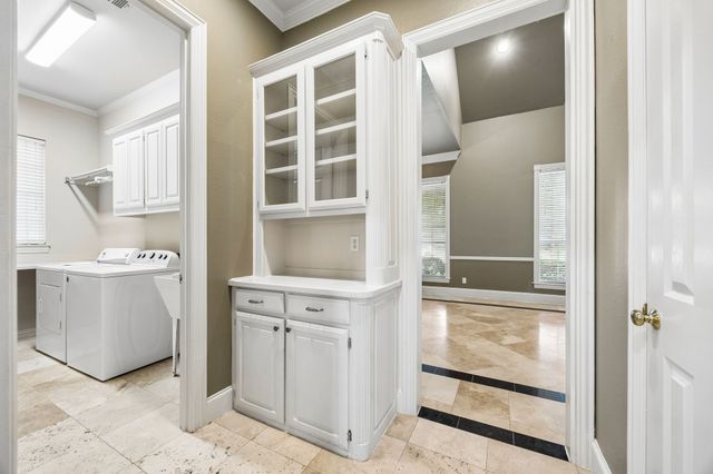 6825 Oak Park Lane, Plano, TX 75023