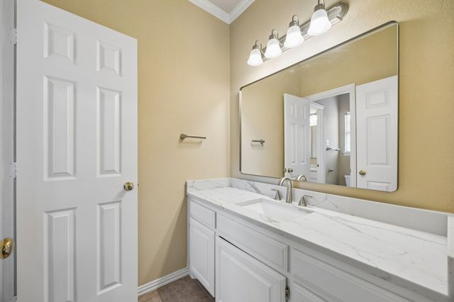 6825 Oak Park Lane, Plano, TX 75023