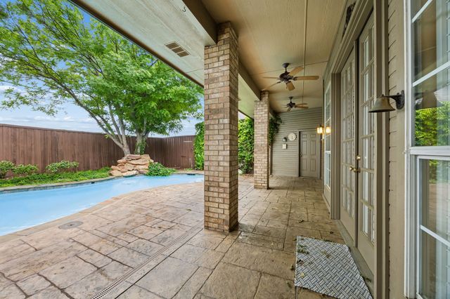 6825 Oak Park Lane, Plano, TX 75023