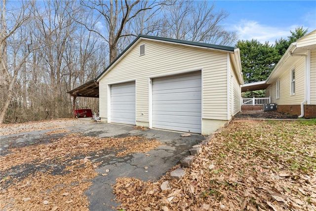 2000 Dr Bramblett Road, Cumming, GA 30028